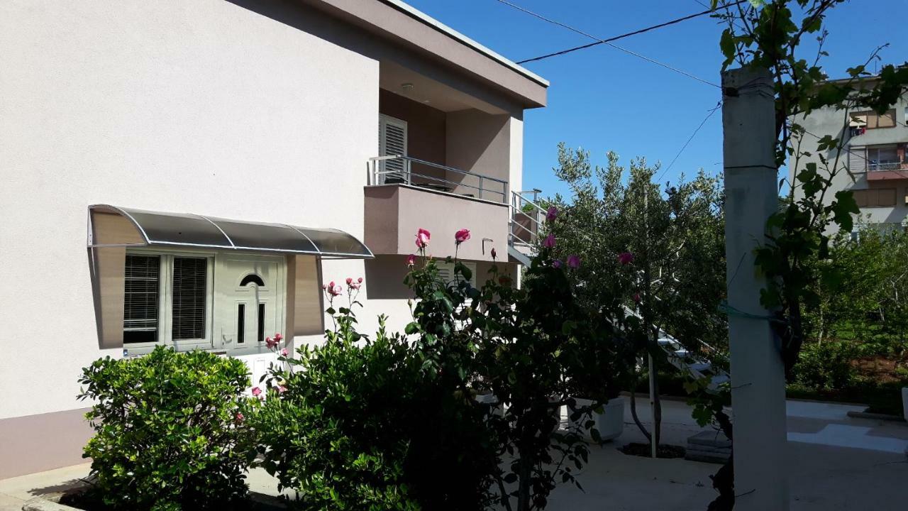 זאדאר Apartment Relja מראה חיצוני תמונה